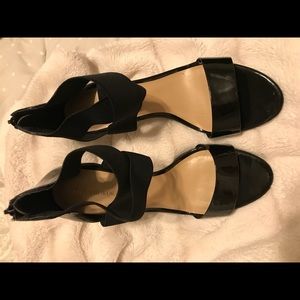 Sake 5 Avenue black small heel